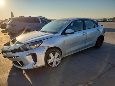 3KPA24ABXKE****** 2019 Kia Rio