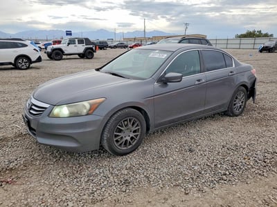 1HGCP2F33CA****** 2012 Honda Accord