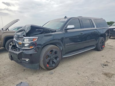 1GNSKJKC5KR****** 2019 Chevrolet Suburban