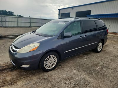 5TDBK22C58S****** 2008 Toyota Sienna
