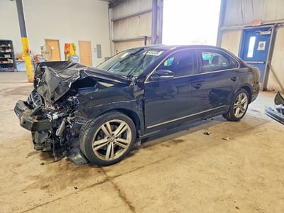 1VWCT7A3XEC****** 2014 Volkswagen Passat