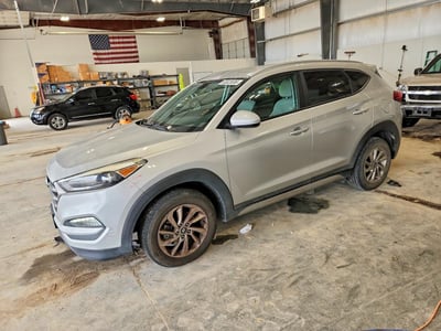 KM8J3CA47GU****** 2016 Hyundai Tucson
