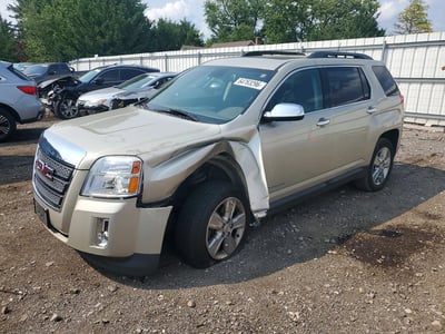 2GKFLXE37F6****** 2015 GMC Terrain