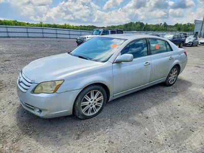 4T1BK36B55U****** 2005 Toyota Avalon