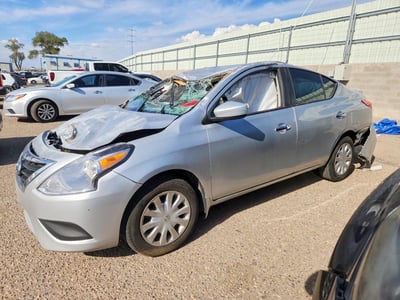 3N1CN7AP5JL****** 2018 Nissan Versa