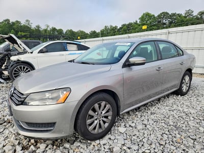 1VWAH7A35DC****** 2013 Volkswagen Passat
