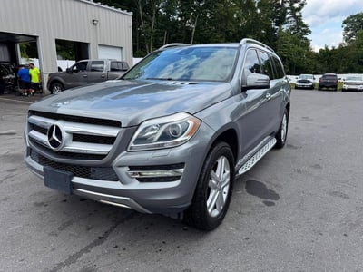 4JGDF6EE2GA****** 2016 Mercedes-Benz GL-Class