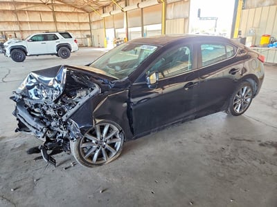 3MZBN1V33JM****** 2018 Mazda 3