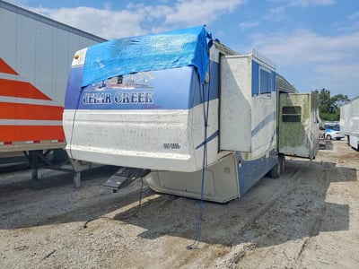 4X4FCRM222P****** 2002 Forest River Cedar Creek