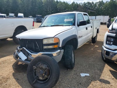 1GDHC231X3F****** 2003 GMC Sierra