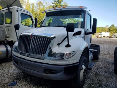 1HSEUTAN5KH****** 2019 International MV607