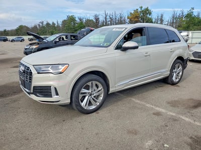 WA1LJAF78MD****** 2021 Audi Q7