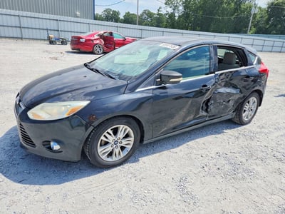 1FAHP3M27CL****** 2012 Ford Focus