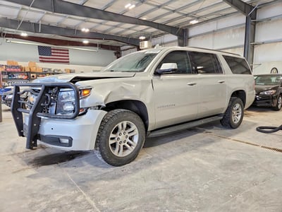 1GNSKHKC3JR****** 2018 Chevrolet Suburban