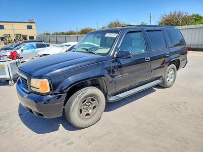 1GYEK63R8YR****** 2000 Cadillac Escalade