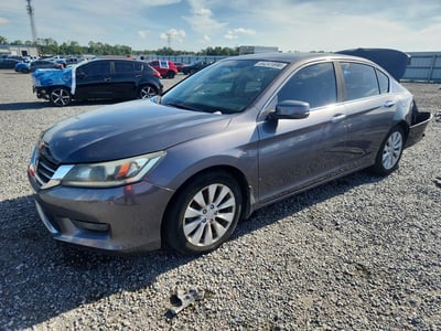 1HGCR2F71FA****** 2015 Honda Accord