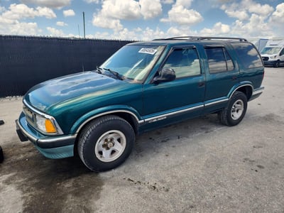 1GNCS13W0V2****** 1997 Chevrolet Blazer