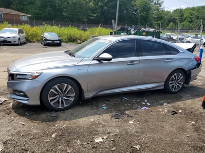 1HGCV3F90JA****** 2018 Honda Accord Hybrid