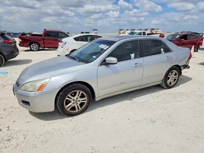 1HGCM568X7A****** 2007 Honda Accord