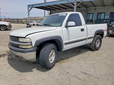 1GCEK14T4YZ****** 2000 Chevrolet Silverado 1500