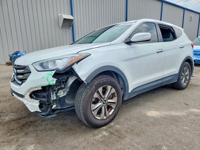 5XYZT3LB9GG****** 2016 Hyundai Santa Fe