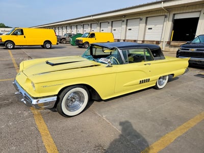 H8YH12**** 1958 Ford Thunderbird