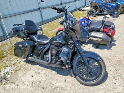 2017 Harley-Davidson FLHTK