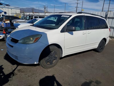 2004 Toyota Sienna