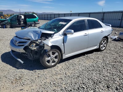 5YFBU4EE3DP****** 2013 Toyota Corolla