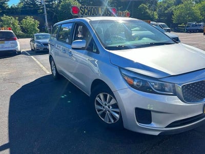 2017 Kia Sedona
