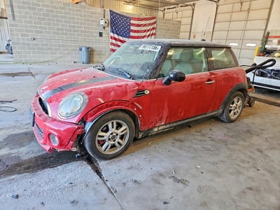 WMWSU3C56DT****** 2013 MINI Hardtop