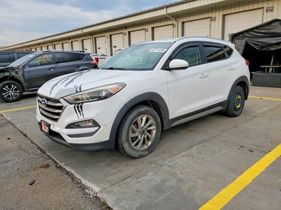 KM8J3CA44HU****** 2017 Hyundai Tucson