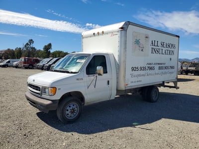 2002 Ford E-350