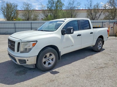 1N6AA1E58KN****** 2019 Nissan Titan