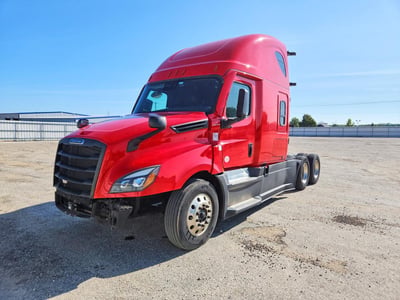 3AKJHHDRXNS****** 2022 Freightliner Cascadia 126