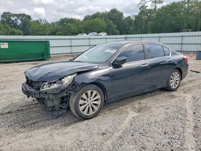 1HGCR2F7XEA****** 2014 Honda Accord