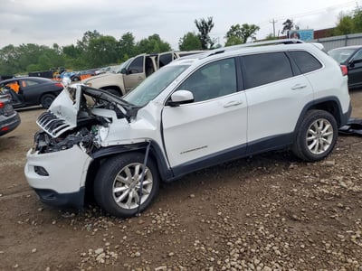 1C4PJMDSXGW****** 2016 Jeep Cherokee
