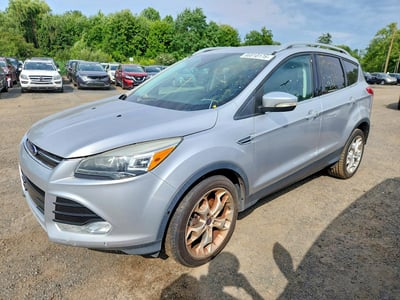 1FMCU9J98GU****** 2016 Ford Escape