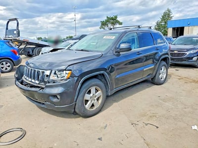 1J4RR4GG3BC****** 2011 Jeep Grand Cherokee
