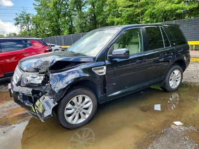 SALFR2BG6DH****** 2013 Land Rover LR2