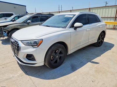 WA1AECF34K1****** 2019 Audi Q3