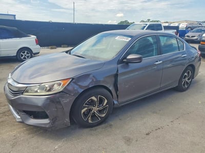 1HGCR2F33GA****** 2016 Honda Accord