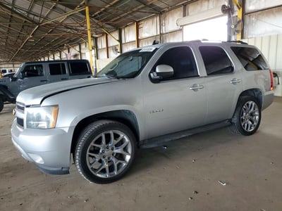 1GNSCBE01DR****** 2013 Chevrolet Tahoe