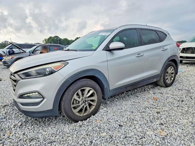 KM8J33A44GU****** 2016 Hyundai Tucson