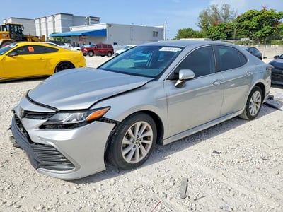4T1C11AK8MU****** 2021 Toyota Camry