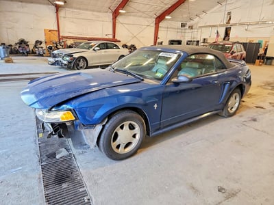 2000 Ford Mustang