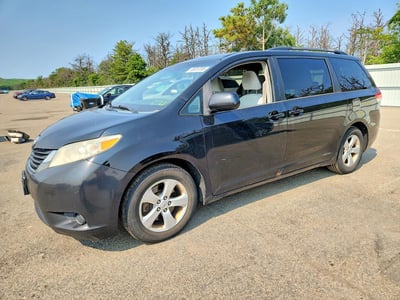 5TDKK3DC1DS****** 2013 Toyota Sienna