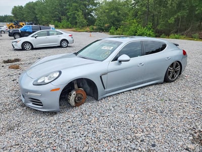 WP0AB2A76EL****** 2014 Porsche Panamera