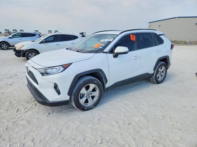 2T3W1RFV6MC****** 2021 Toyota RAV4