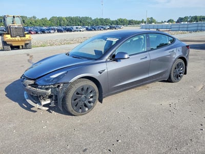 5YJ3E1EB8NF****** 2022 Tesla Model 3